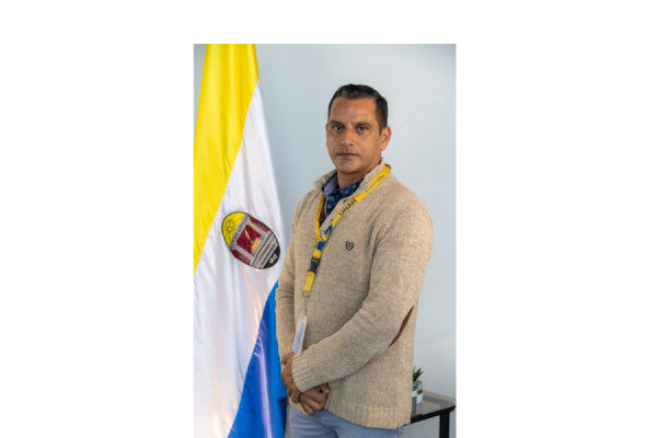 Nestor Ulloa3